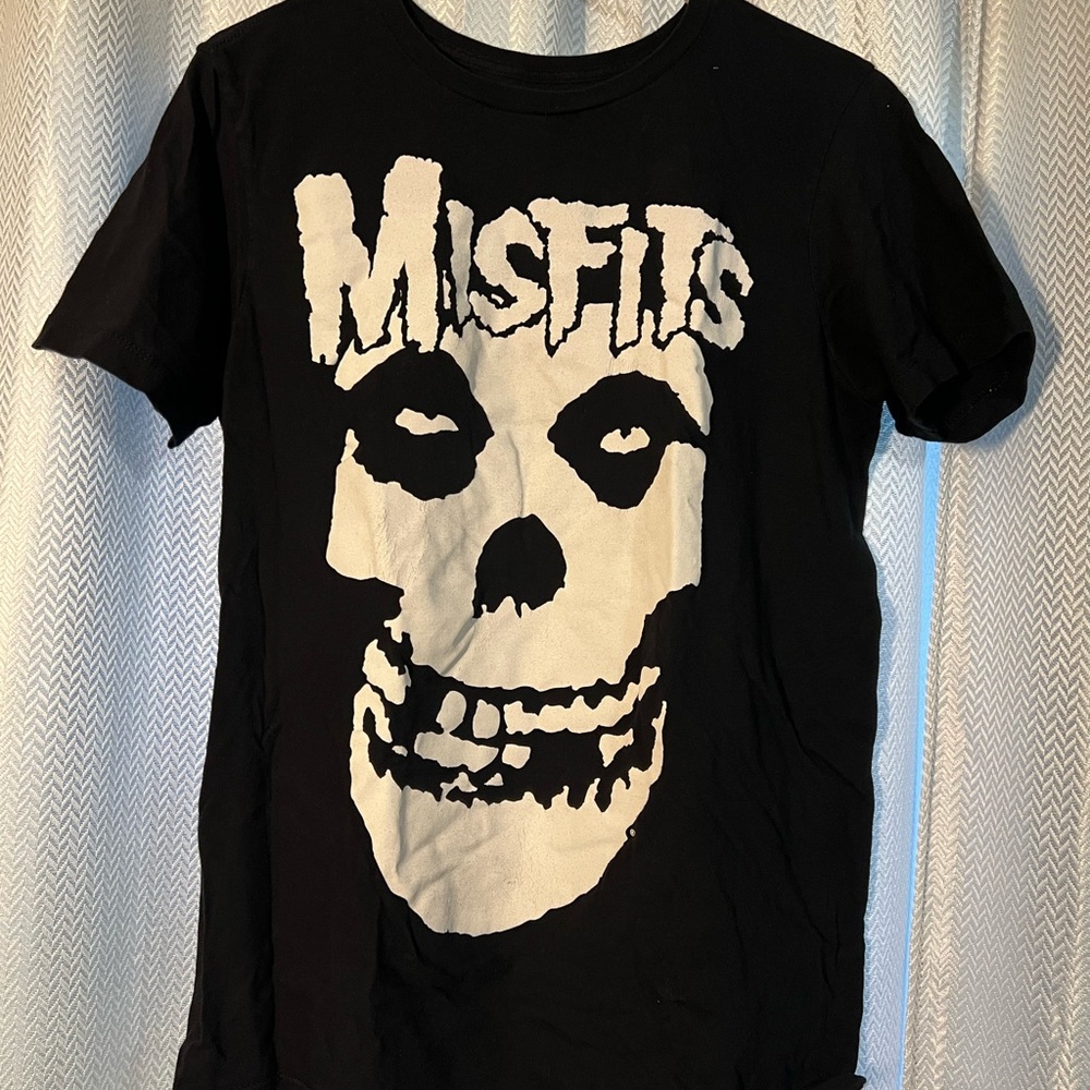Misfits Skull Graphic Tee - Men's Short Sleeve